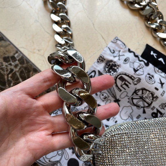KARA Crystal mesh chain camera bag - Picture 8 of 13